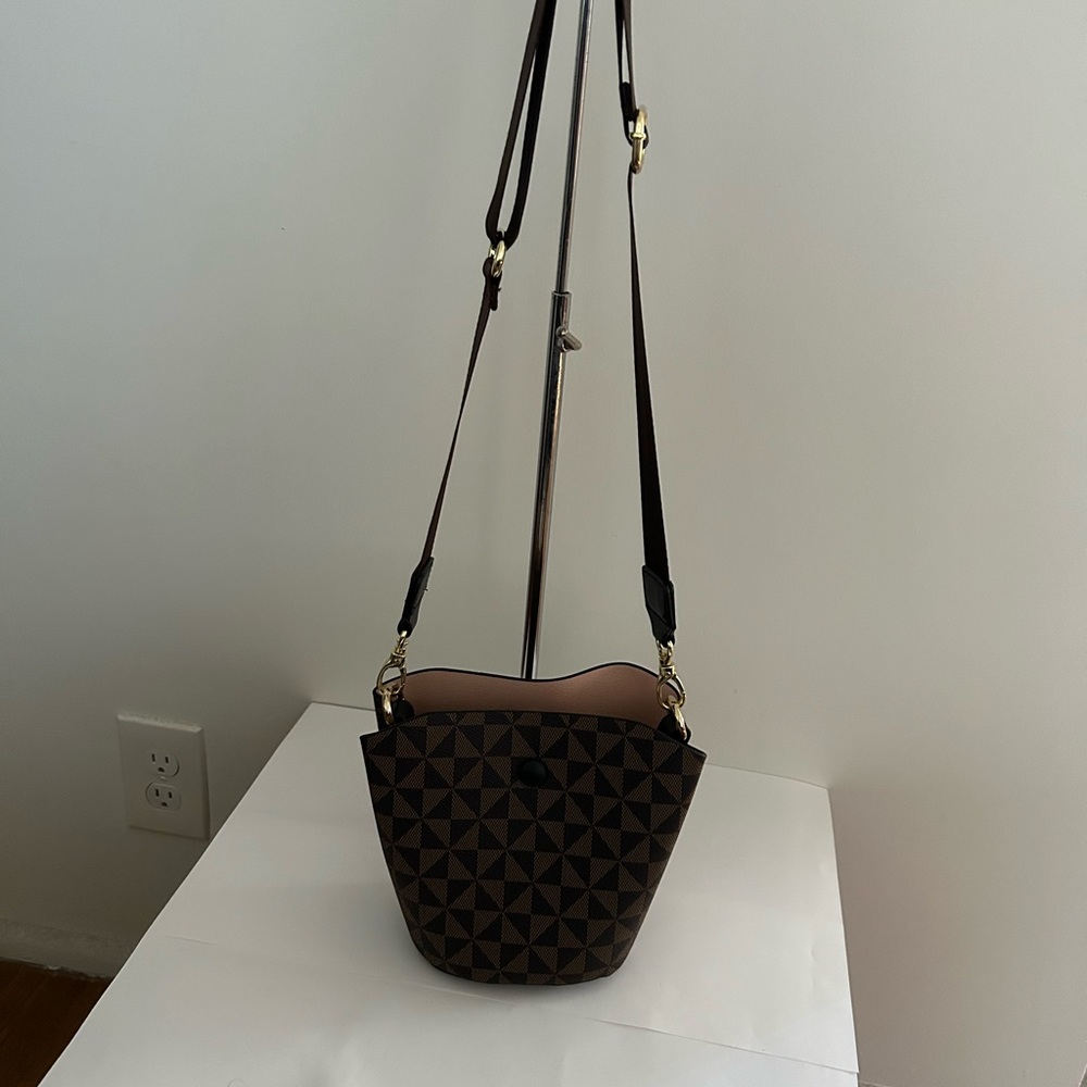 Mini shoulder bag